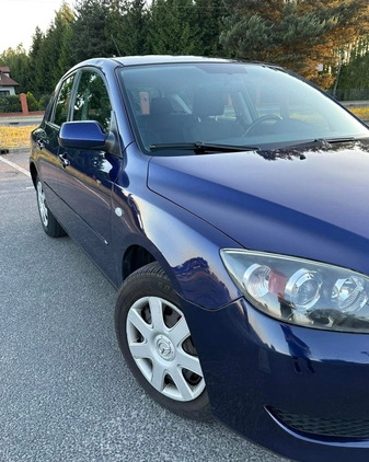 Mazda 3 cena 9500 przebieg: 244000, rok produkcji 2004 z Sochaczew małe 67